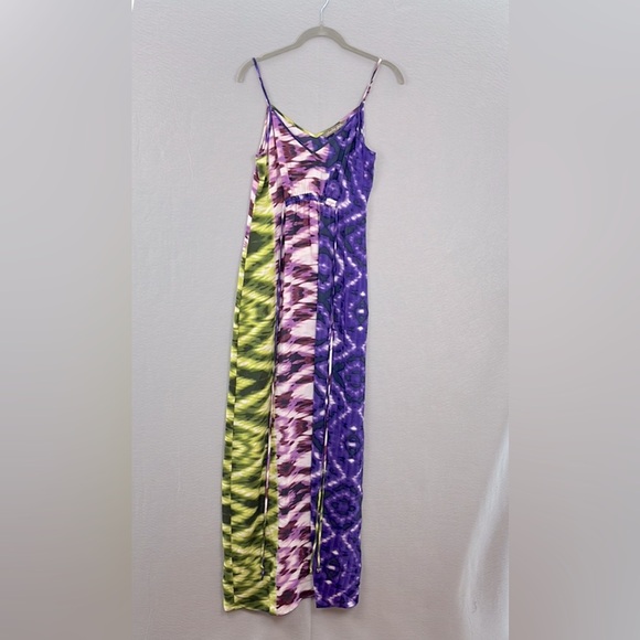 charlie jade Dresses & Skirts - Charlie Jade -women’s 100% silk printed Maxi Dress V- Neck Green/purple size XS